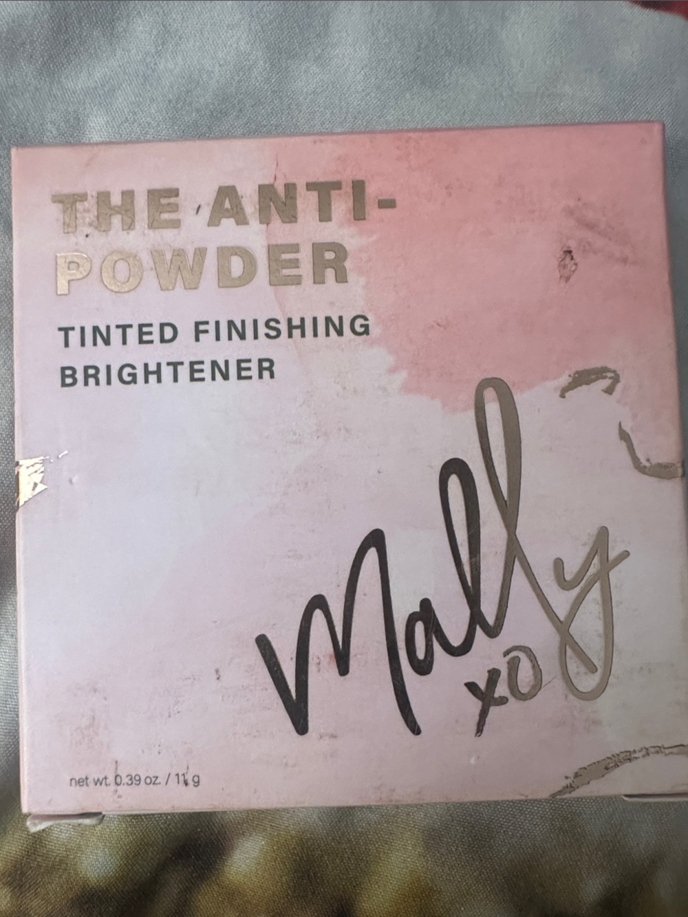 Mally Beauty Tinted Finishing Brightener in Pink